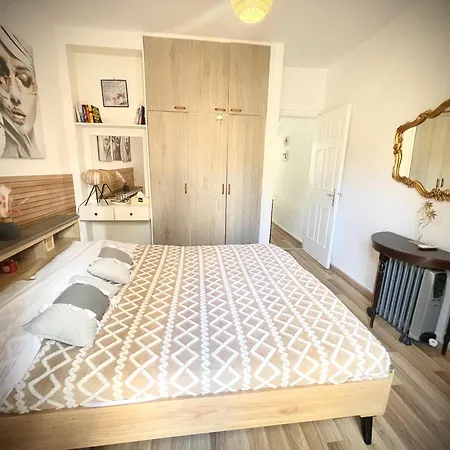 Ibiscus With Pool, Walk To Beach, Harbour,kato Apartment