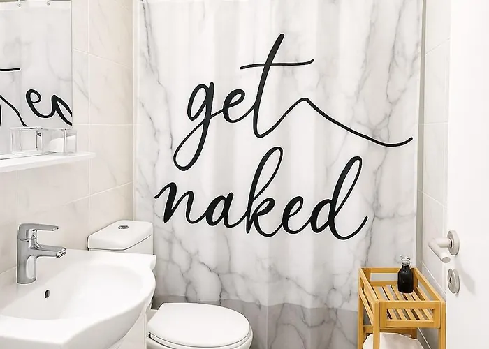 アパート Ibiscus Pool & Garden Walk To Beach, Harbour & Castle, Kato *