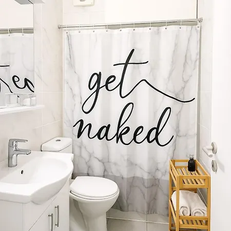 Appartement Ibiscus Pool & Garden Walk To Beach, Harbour & Castle, Kato *